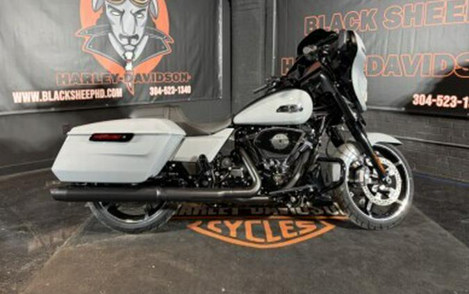 2026 Harley-Davidson Street Glide FLHX