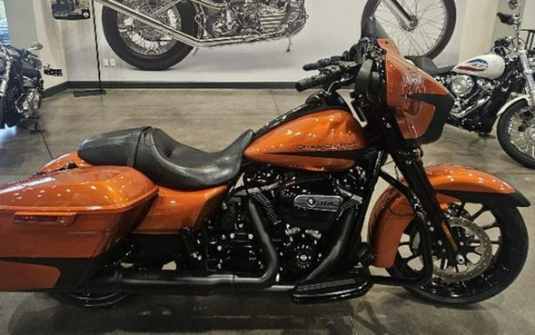 2019 Harley-Davidson Street Glide FLHXS - Special