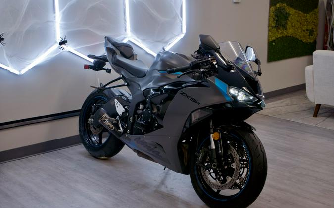 2025 KAWASAKI Ninja ZX-6R ZX636JS