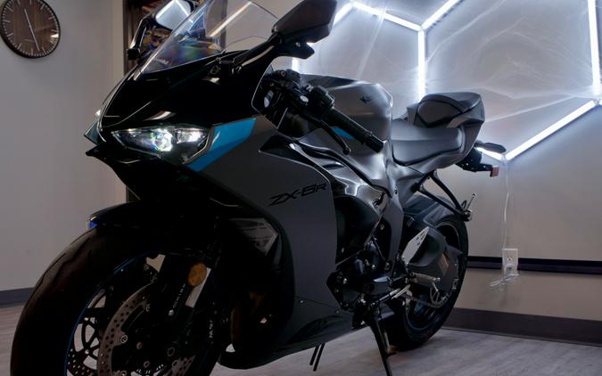 2025 KAWASAKI Ninja ZX-6R ZX636JS