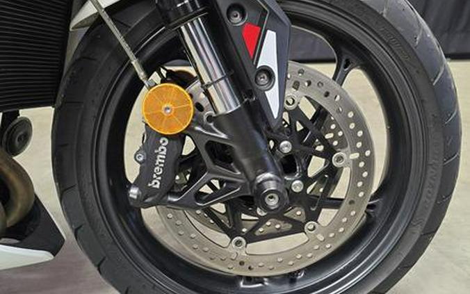 2024 Triumph Street Triple 765 R Crystal White