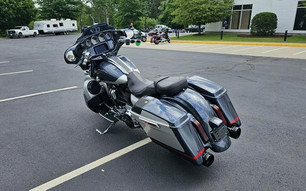 2019 Harley-Davidson FLHXSE - CVO Street Glide