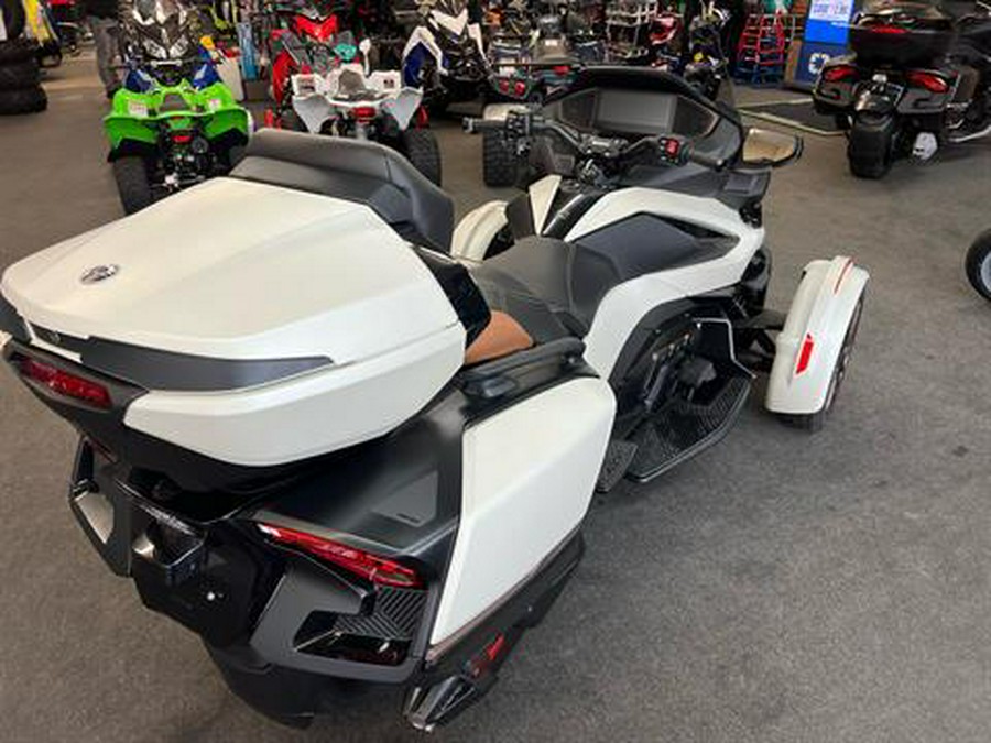 2024 Can-Am Spyder RT Sea-to-Sky