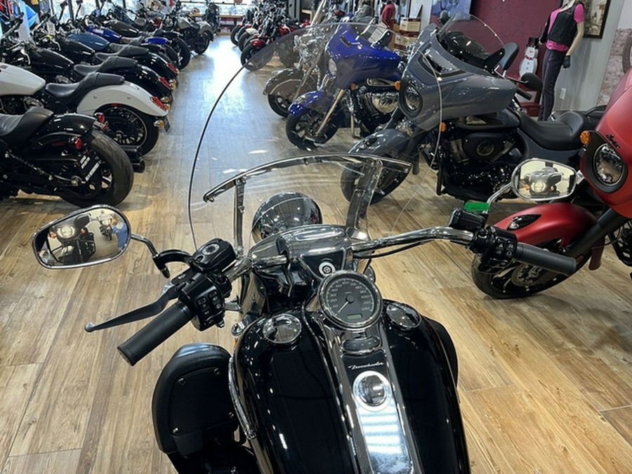 2016 Harley-Davidson FLRT - Freewheeler