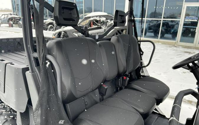 2026 Can-Am® Defender 6x6 XT HD10