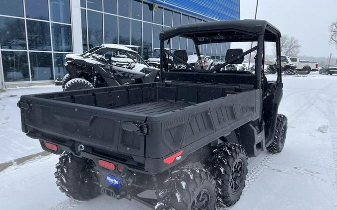 2026 Can-Am® Defender 6x6 XT HD10