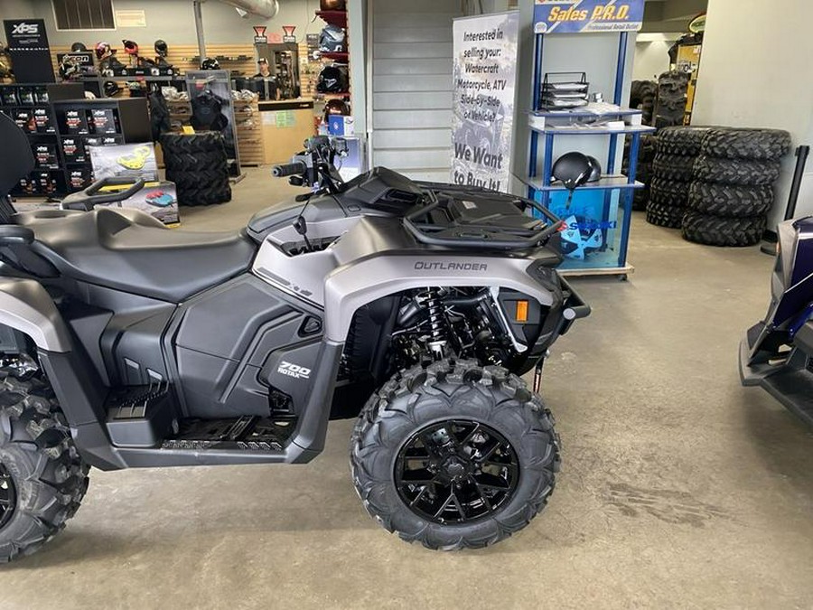 2026 Can-Am® Outlander MAX XT 700