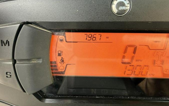 2024 Can-Am® Defender XT HD7