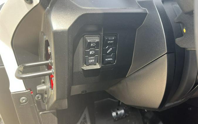 2026 Honda Talon 1000R FOX Live Valve