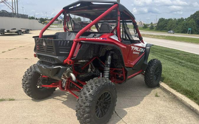 2026 Honda Talon 1000R FOX Live Valve