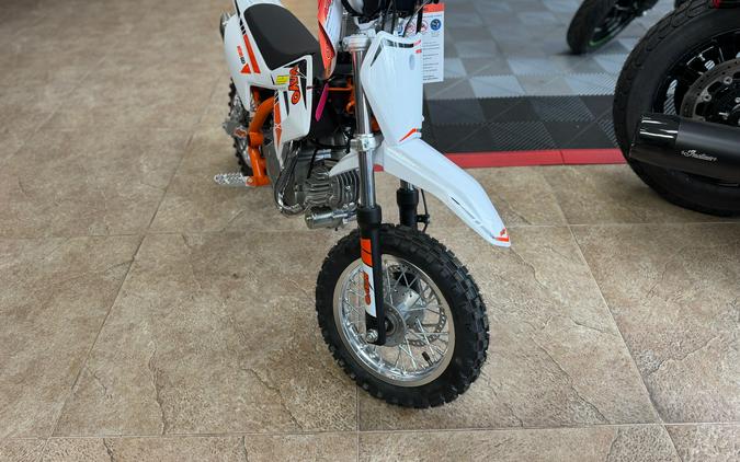 2027 Kayo KMB60