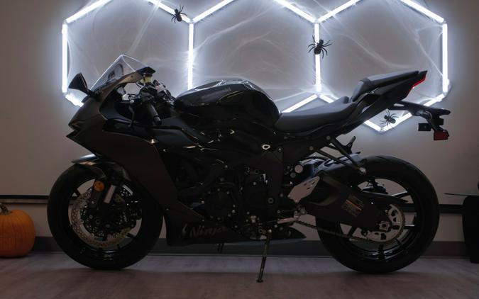 2026 KAWASAKI Ninja ZX-6R