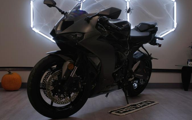 2026 KAWASAKI Ninja ZX-6R