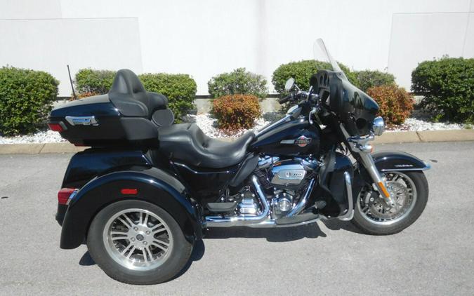 FLHTCUTG 2022 Tri Glide Ultra