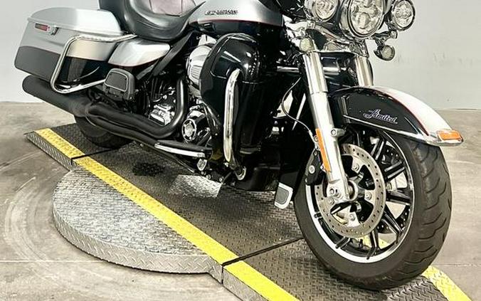 2015 Harley-Davidson® FLHTK - Ultra Limited