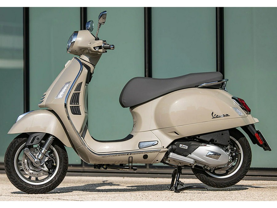 2024 Vespa GTS 300