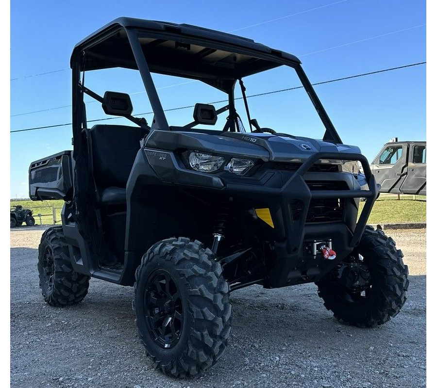 2024 Can-Am® Defender XT HD10