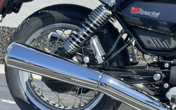 2024 Moto Guzzi V7 Special