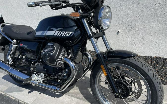 2024 Moto Guzzi V7 Special