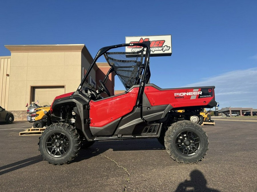2025 Honda Pioneer 1000 Deluxe
