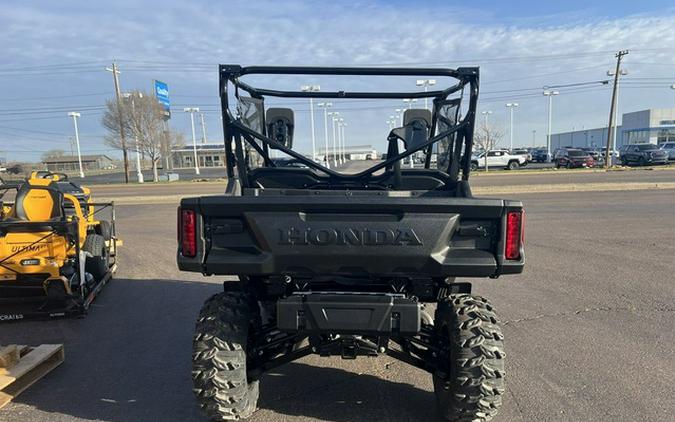 2025 Honda Pioneer 1000 Deluxe