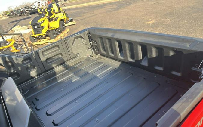 2025 Honda Pioneer 1000 Deluxe