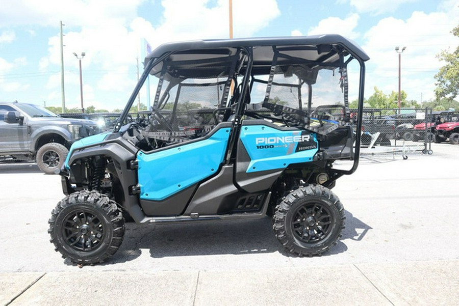 2025 Honda Pioneer 1000-5 Deluxe