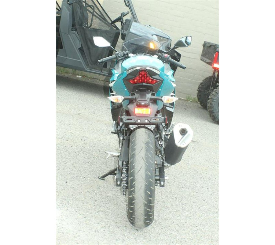 2021 Kawasaki Ninja 400