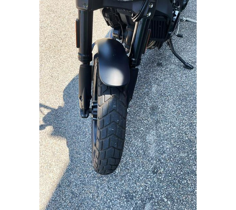 2023 Scrambler ICON DARK - Ducati