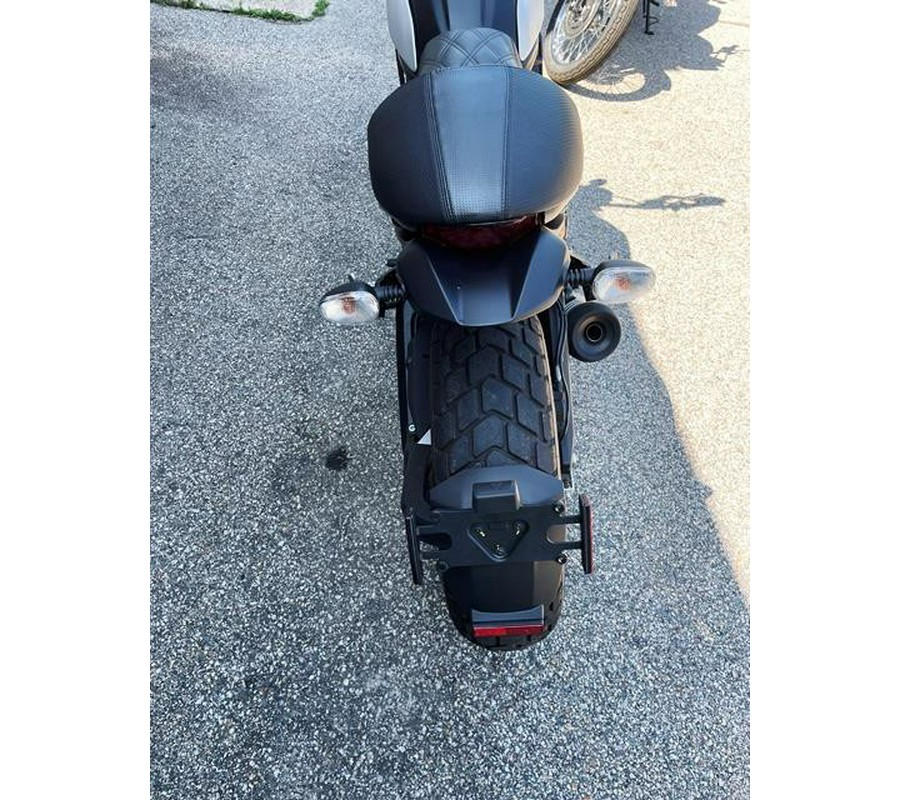 2023 Scrambler ICON DARK - Ducati