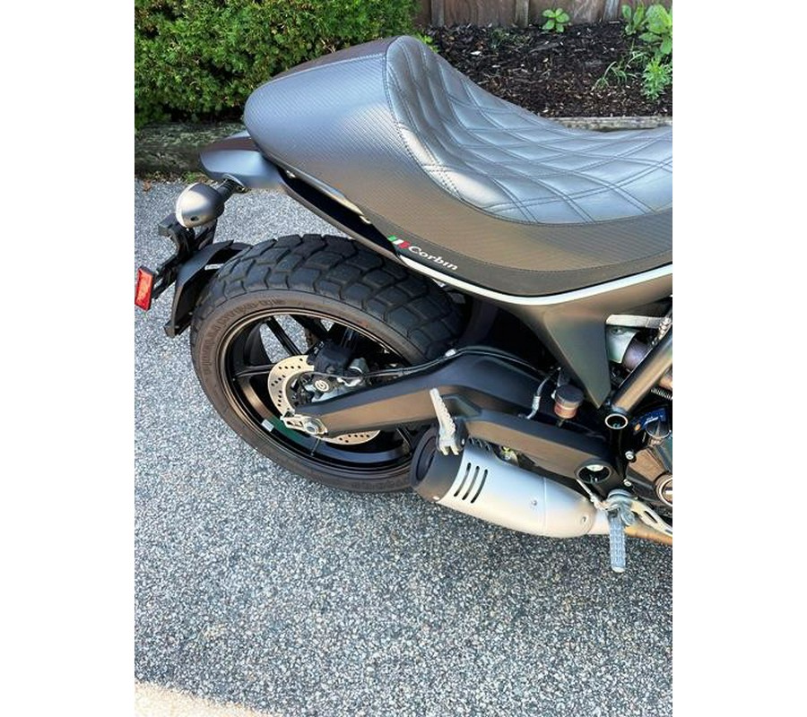 2023 Scrambler ICON DARK - Ducati