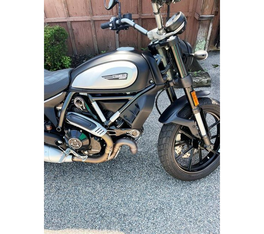 2023 Scrambler ICON DARK - Ducati