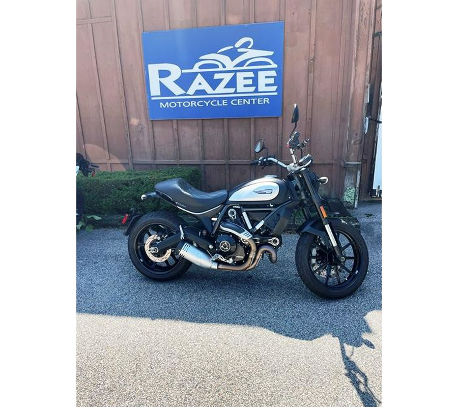 2023 Scrambler ICON DARK - Ducati