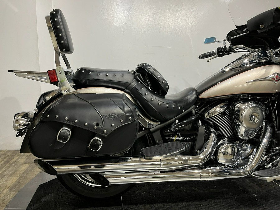 2011 Kawasaki Vulcan® 900 Classic LT
