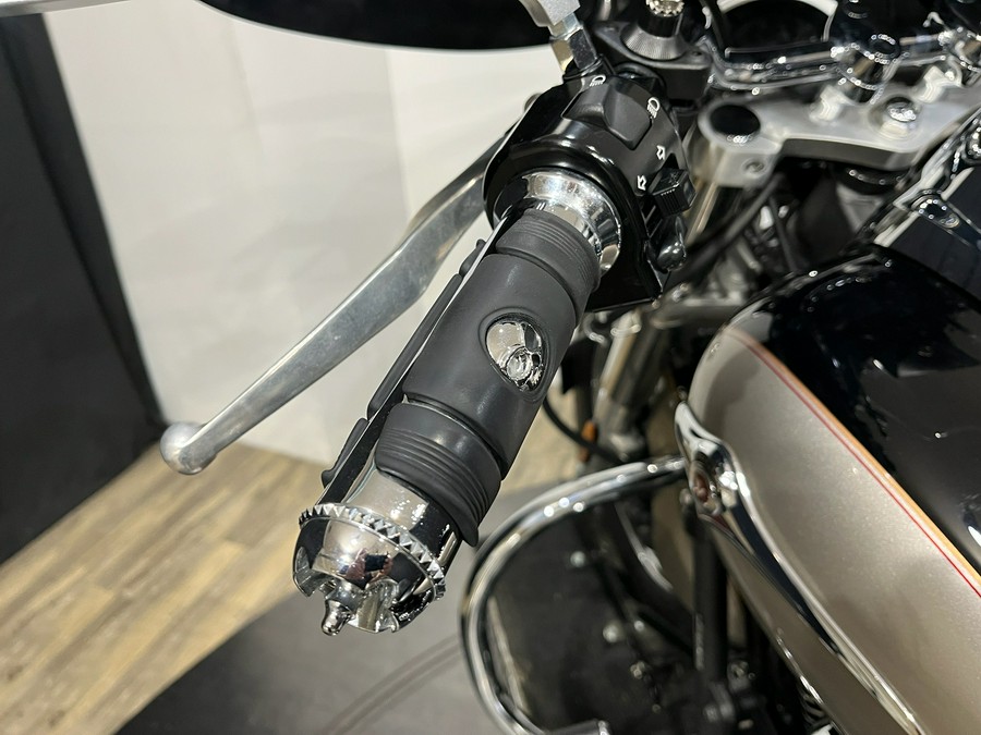 2011 Kawasaki Vulcan® 900 Classic LT