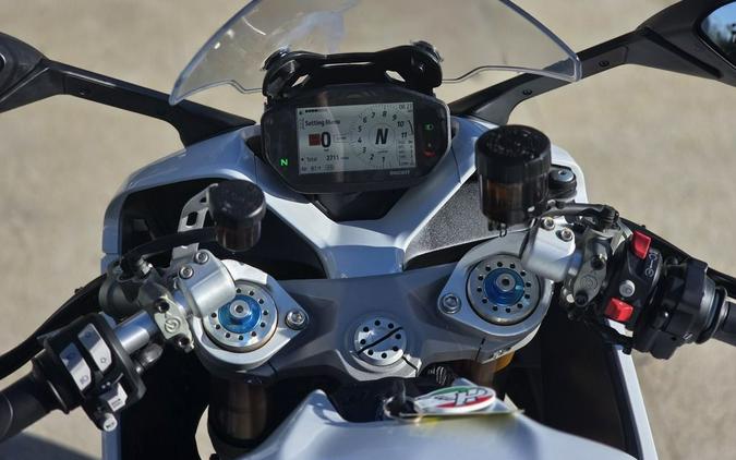2024 Ducati SuperSport 950 S