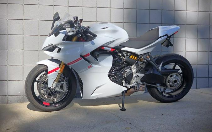 2024 Ducati SuperSport 950 S
