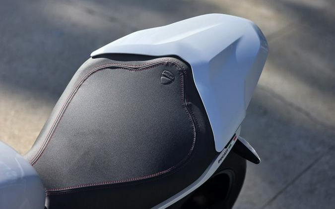 2024 Ducati SuperSport 950 S