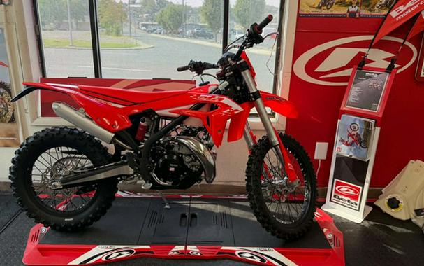2027 Beta Motorcycles Xtrainer 300 Low Boy