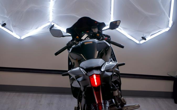 2025 YAMAHA YZF-R7