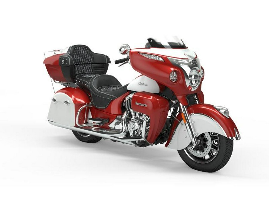 2019 Indian Motorcycle® Roadmaster® Icon Series Ruby Metallic/Pearl White