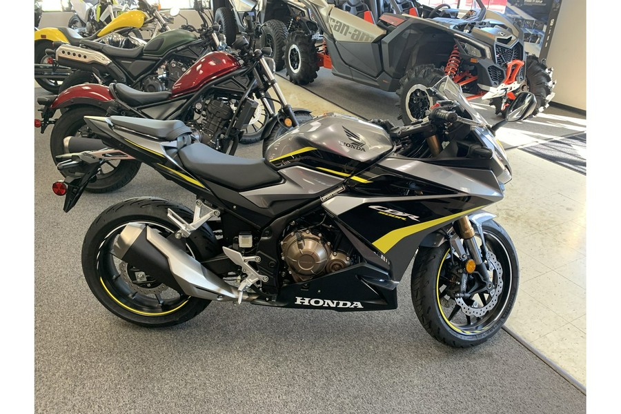 2023 Honda CBR500R ABS