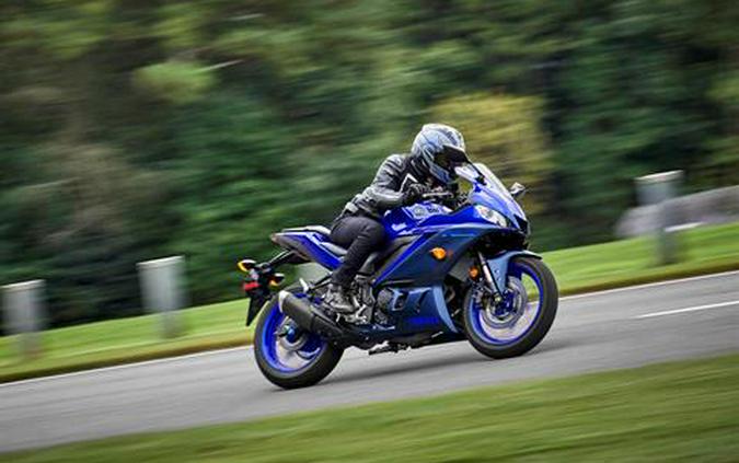 2023 Yamaha YZF-R3 ABS