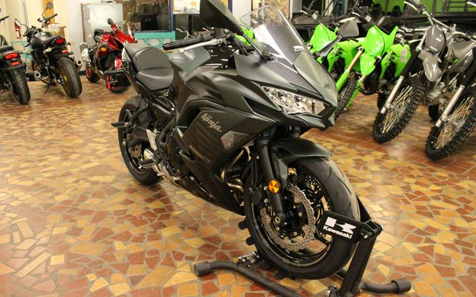 2025 Kawasaki Ninja 650 ABS Ninja 650 ABS - SDAG2937