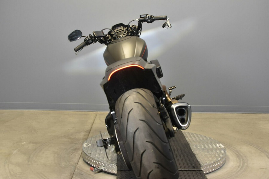 2019 Harley-Davidson FXDR 114