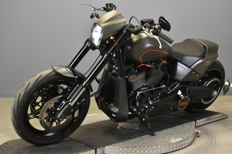 2019 Harley-Davidson FXDR 114