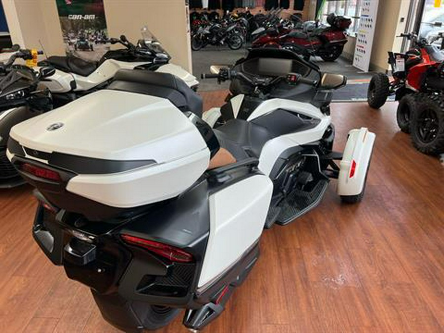 2024 Can-Am Spyder RT Sea-to-Sky