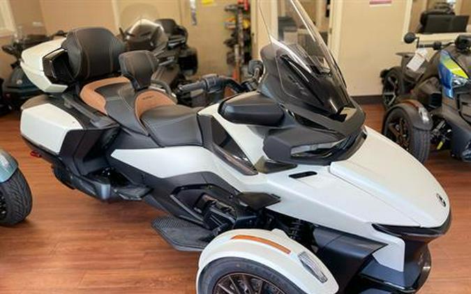 2024 Can-Am Spyder RT Sea-to-Sky