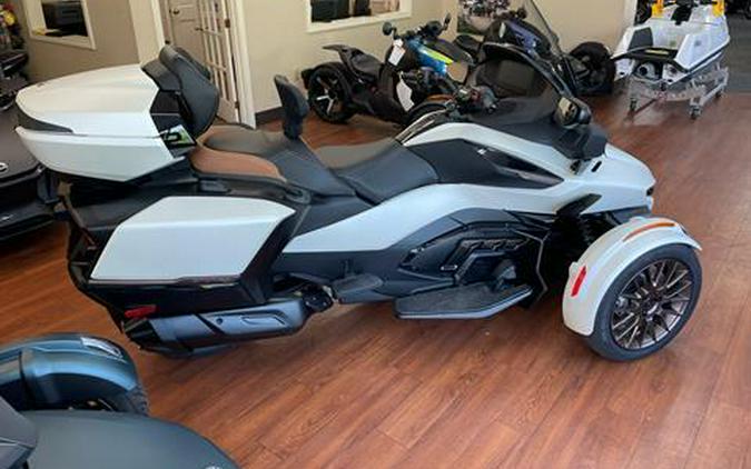 2024 Can-Am Spyder RT Sea-to-Sky