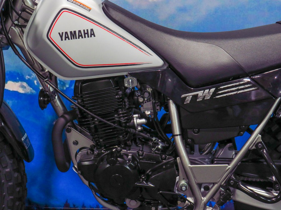 2025 Yamaha TW200